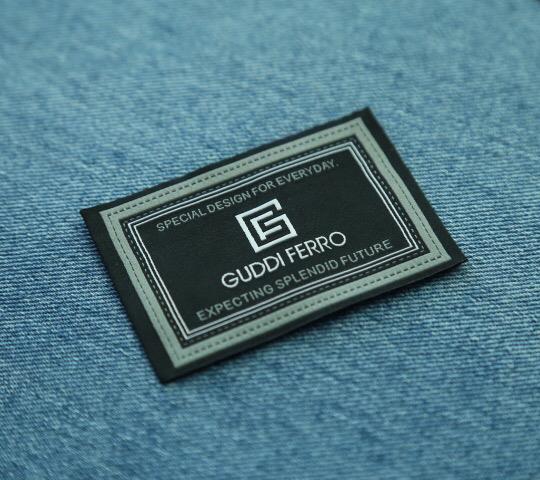 Wholesale garment woven label tag customized clothing logo label