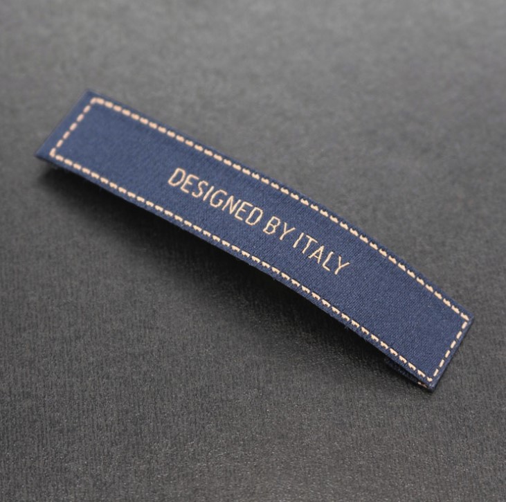 factory fashion Customized sewing labels Shirt Bags clothing label tag Woven Labels for garment