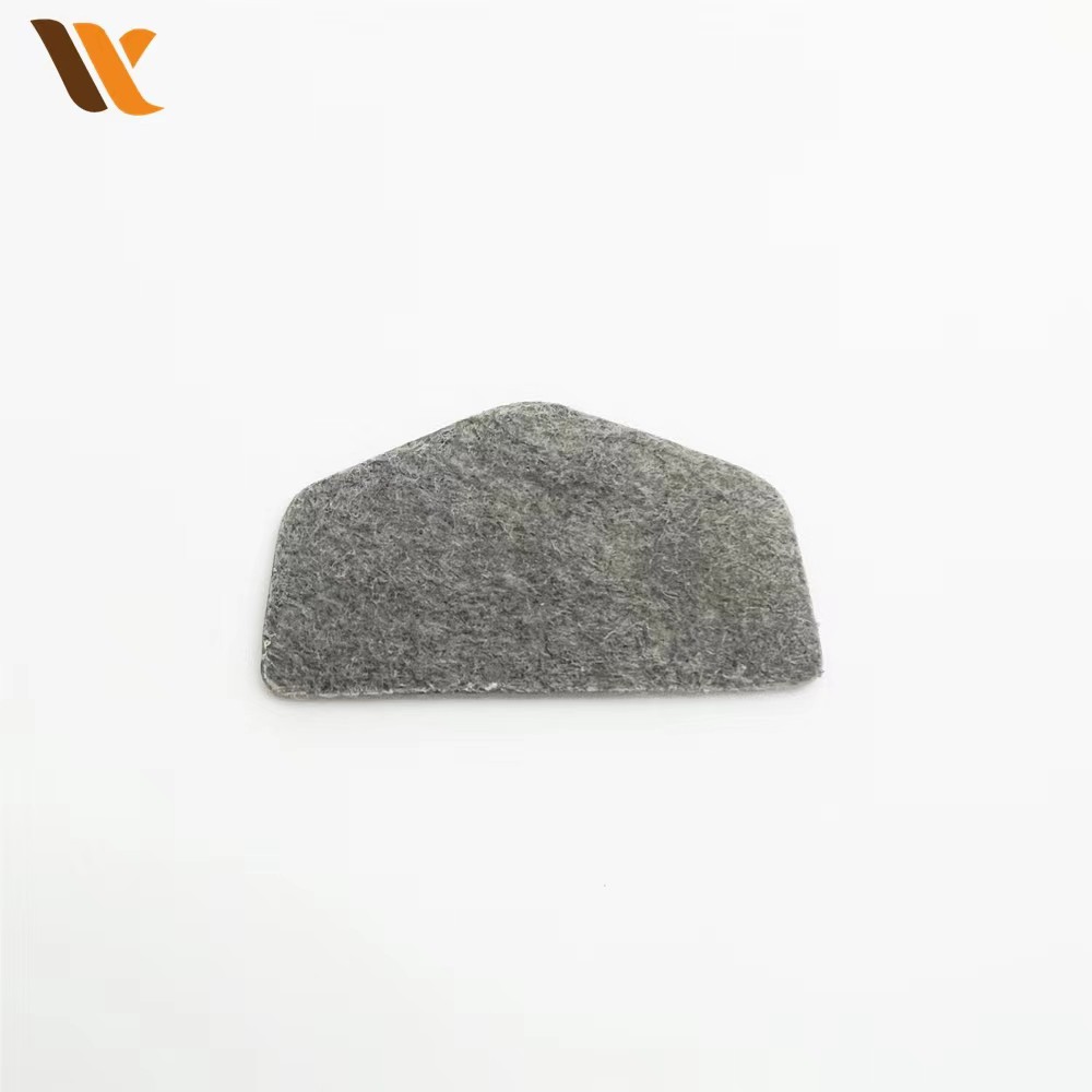 Manufacture Custom Embossed Leather Label 3