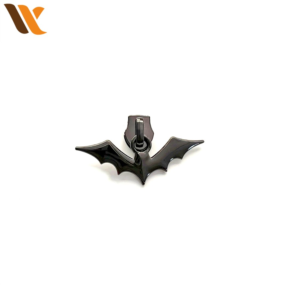 Gloss Black Bat-Shaped Zipper Puller 2