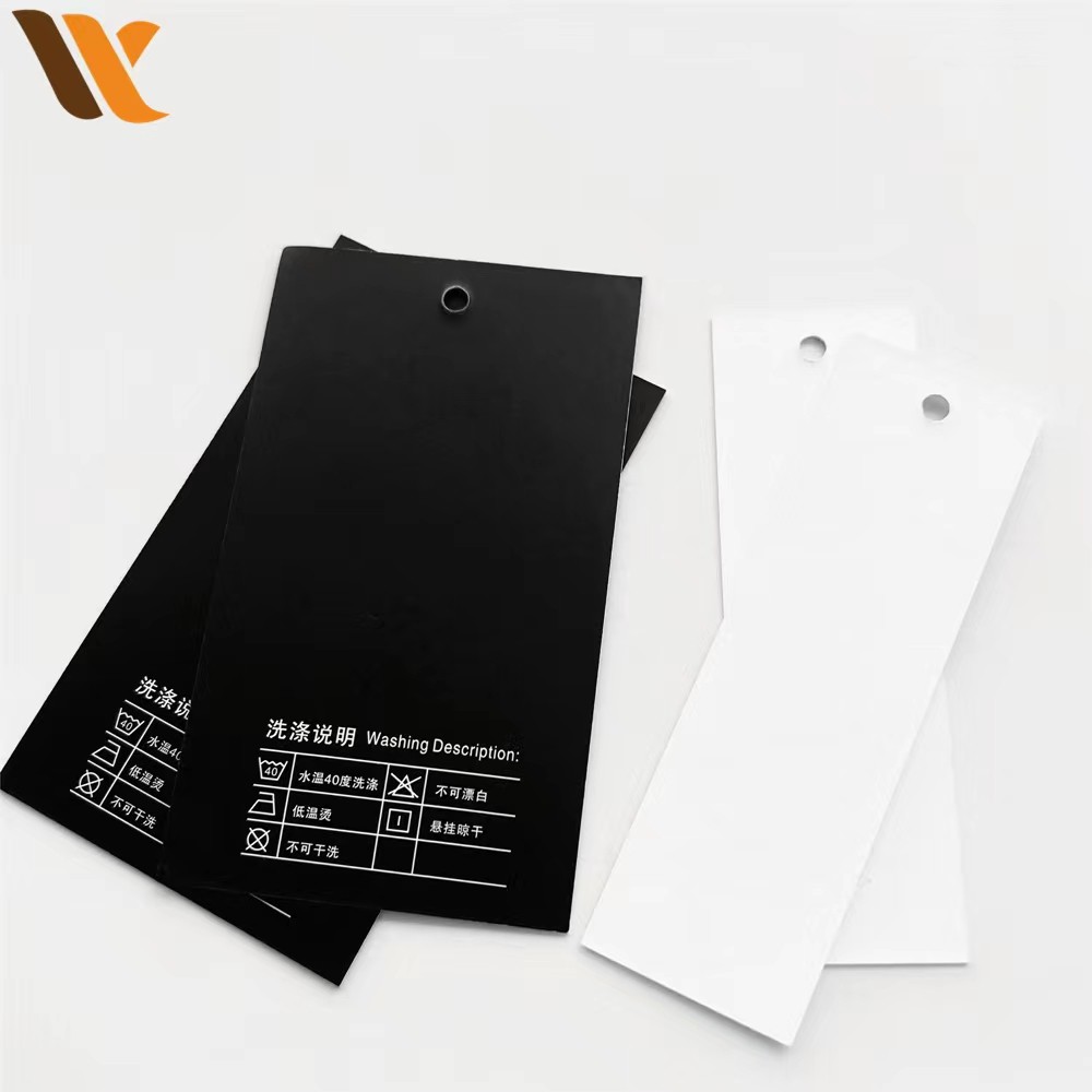 Customized Luxury Clothing Hang Paper Tags