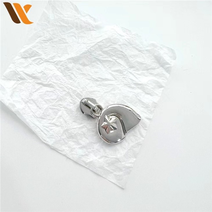 Customized Shell-Shaped Zipper Puller 2